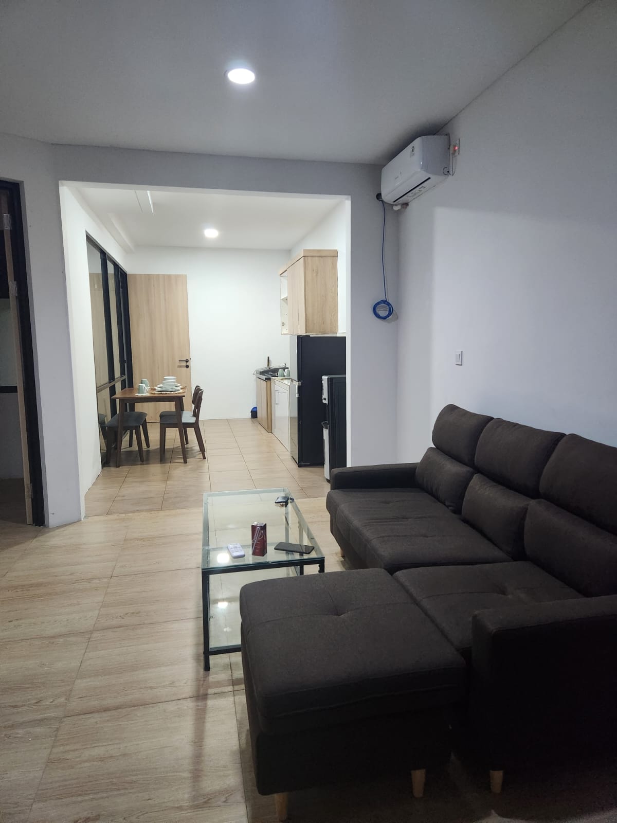 Rumah Disewakan di Cluster Waterfront Lippo Cikarang